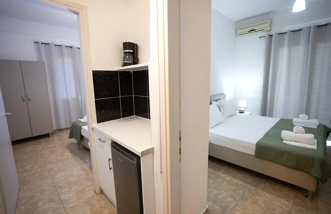 Central Hotel-1