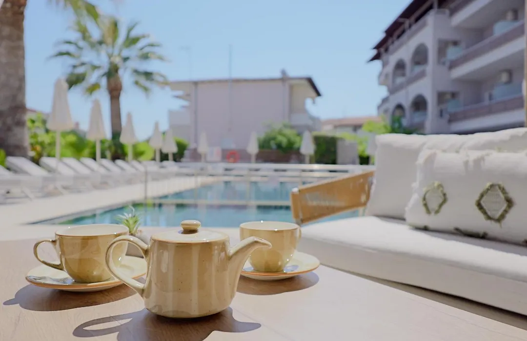 Hotel Tropical-1