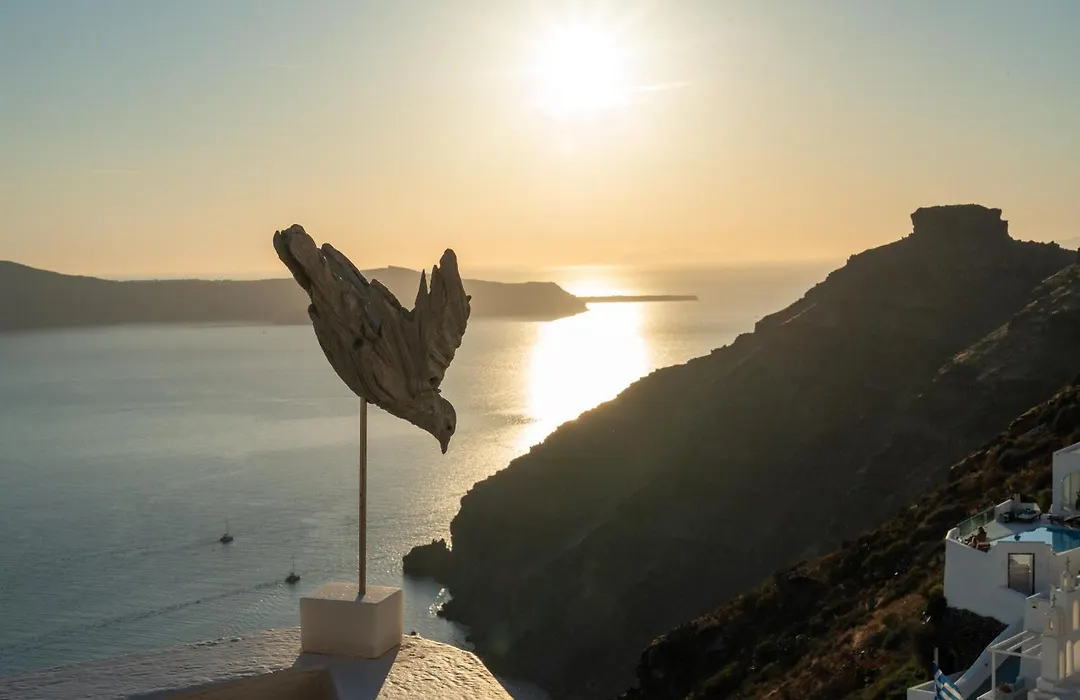Sun Rocks Boutique Hotel - Caldera View Suites & Sunset Dining Experience-1