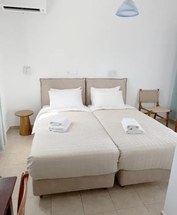 Argo Rooms Antiparos-1
