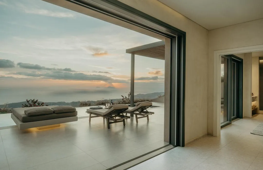 Santorini Sky, Luxury Resort-1