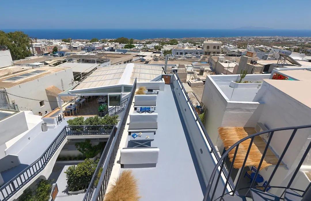 Tatakis Design Hotel With Rooftop Caldera Views-1
