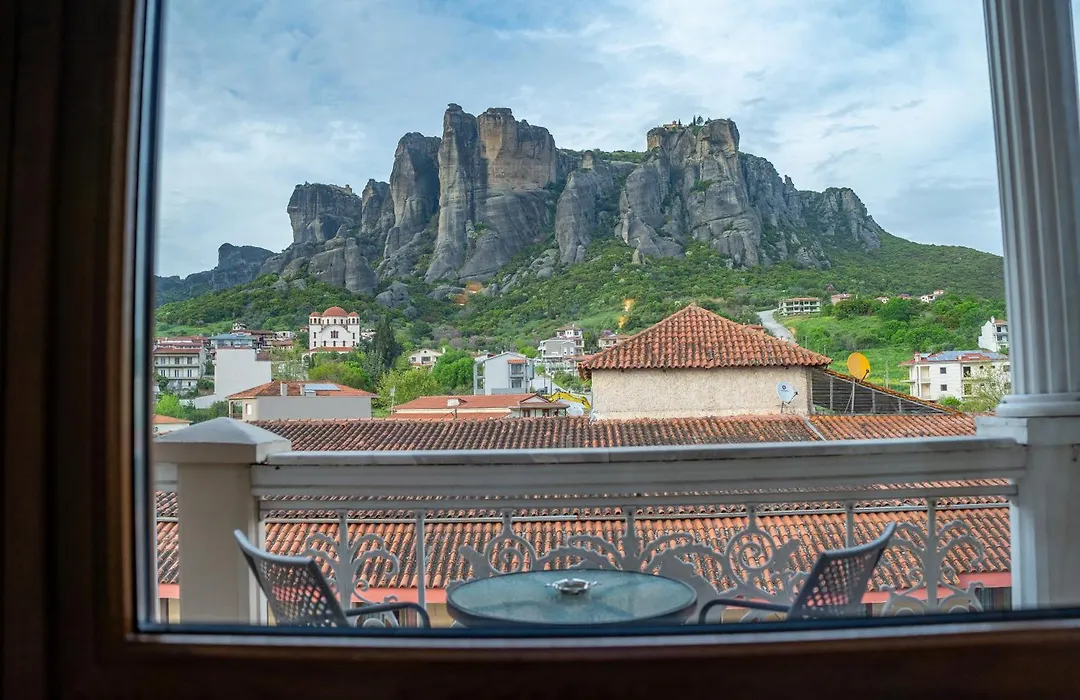 Hotel Kosta Famissi-1