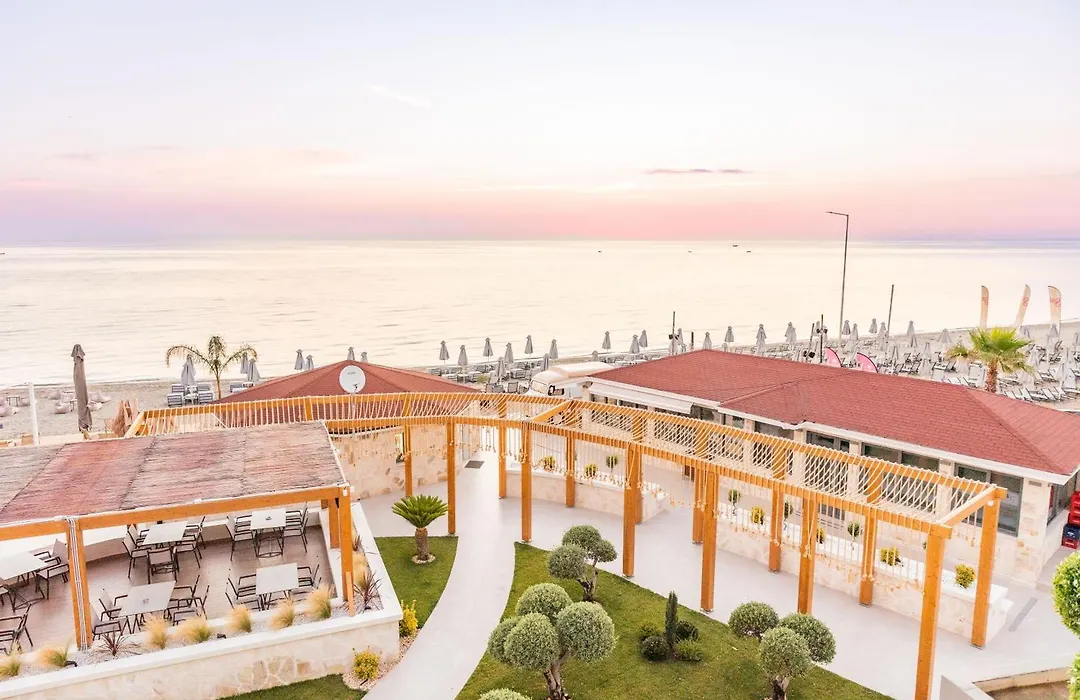 Hotel Golden Sun-1