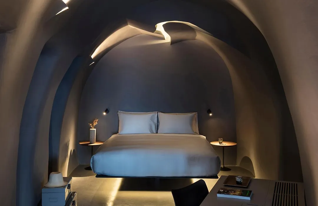 Kivotos Santorini - Preferred Hotels & Resorts-1