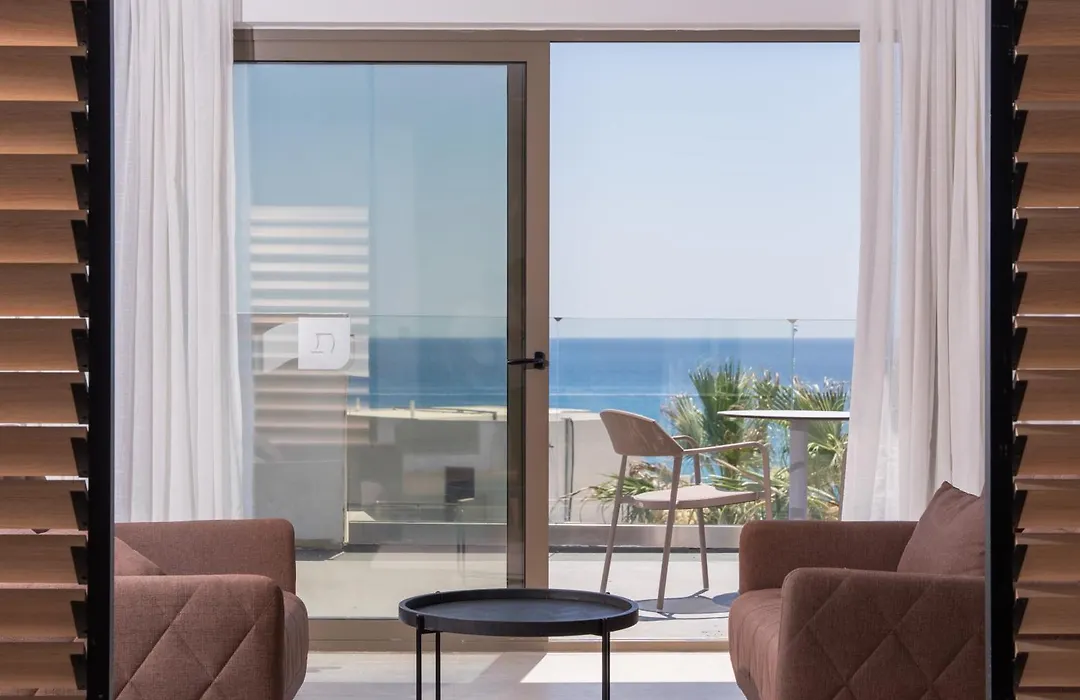 Paralos Rodos Lifestyle-1