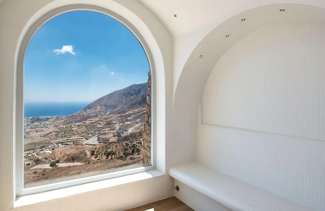 Skyfall Suites - Adults Only-1