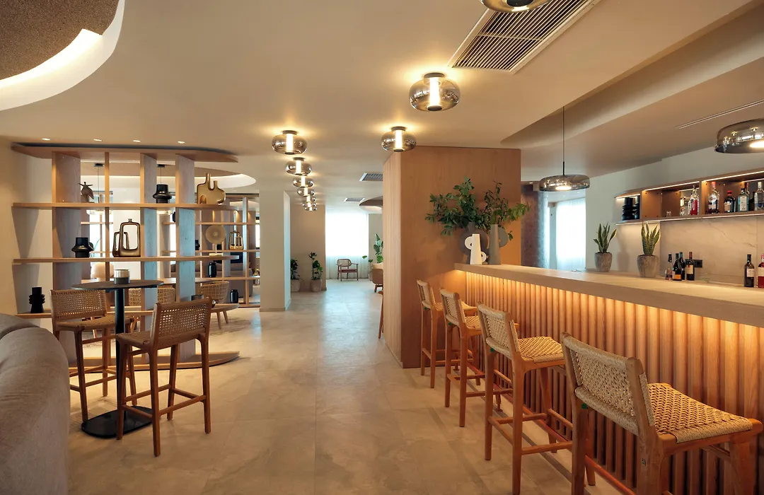 Lesse Hotel-1