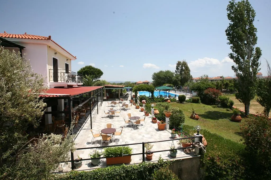 Hotel Pela-1