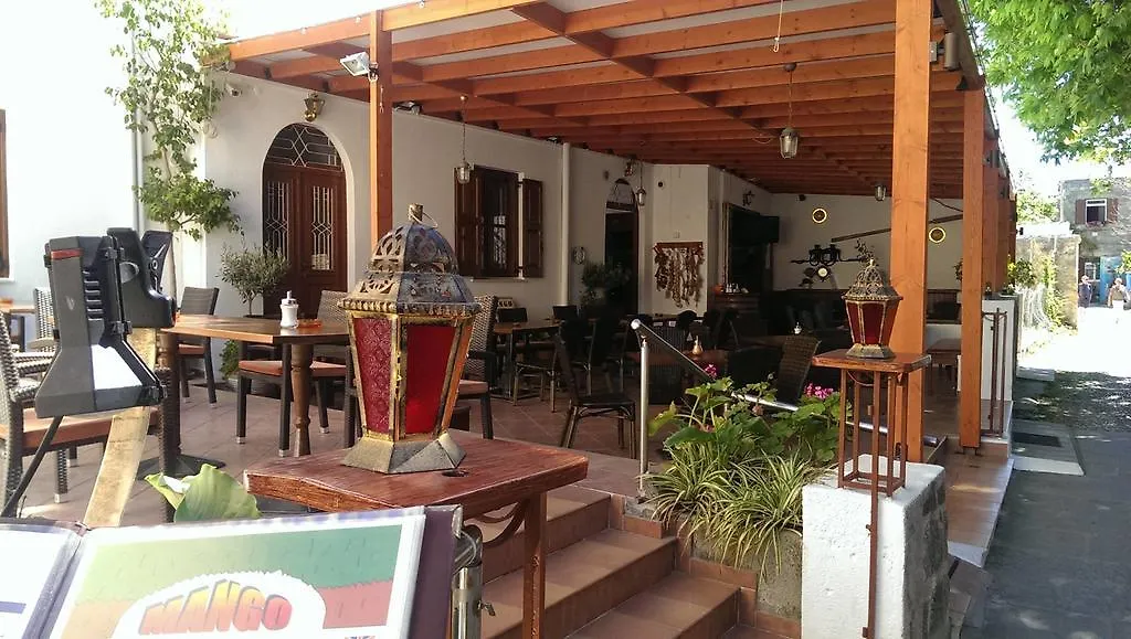 Mango Rooms-1