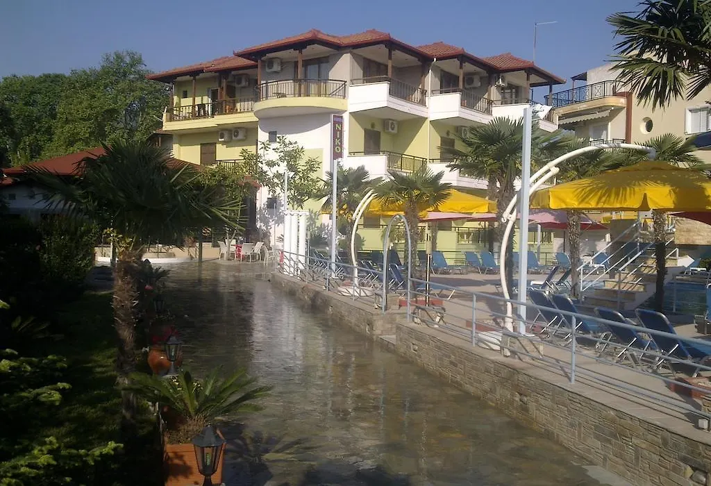 Hotel Niko Paradise-1