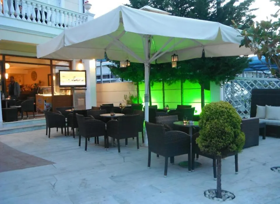 Arcadia Suites & Spa-1