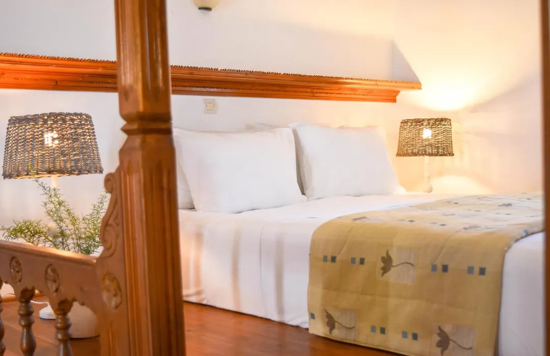 Astron Hotel-1