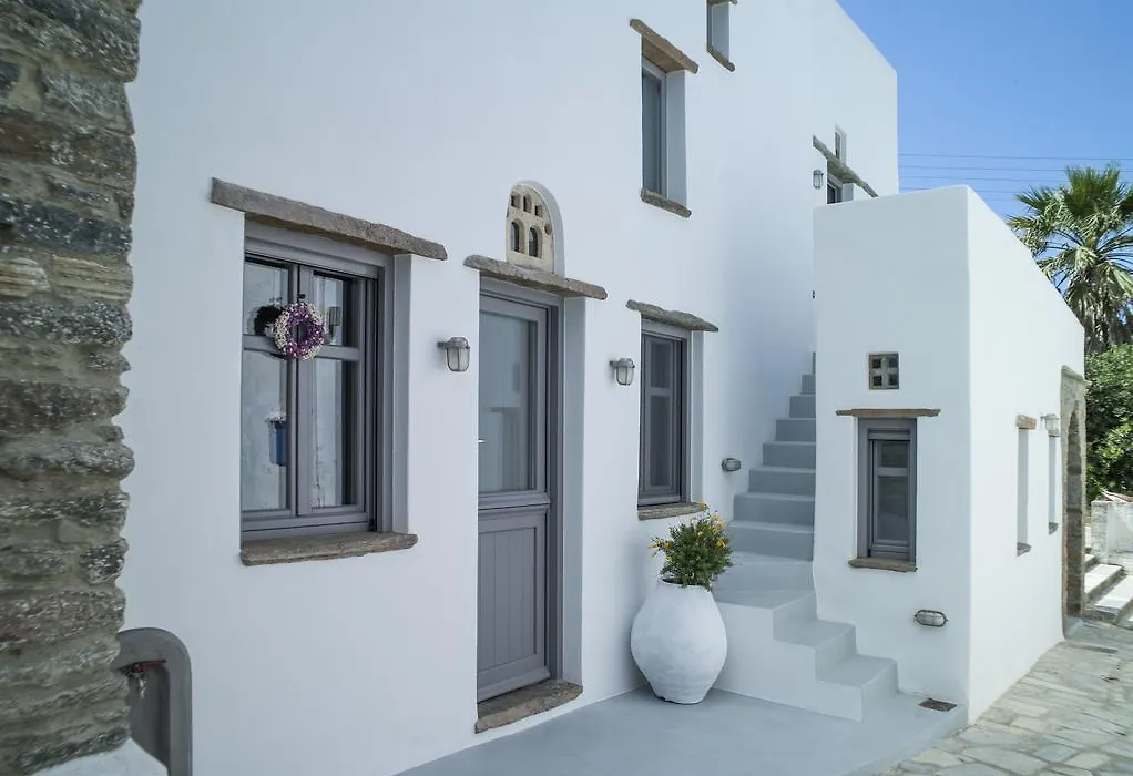 Tutti Blu Tinos Living Space-1