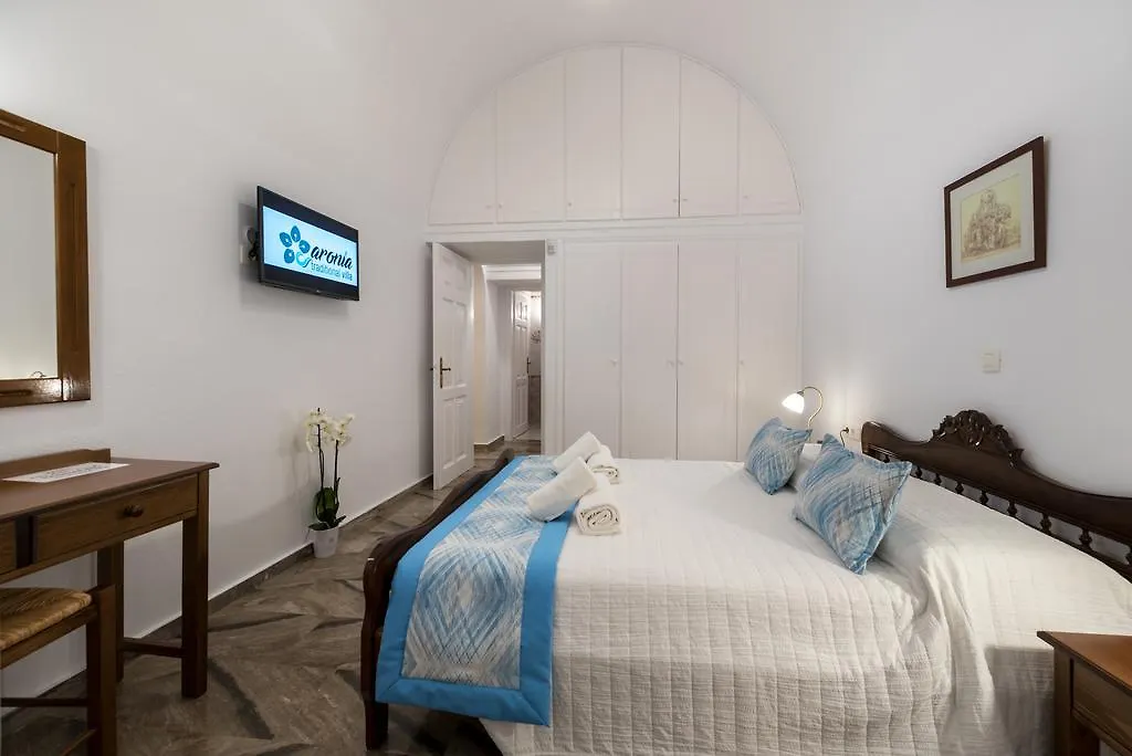 Aronia Villa-1