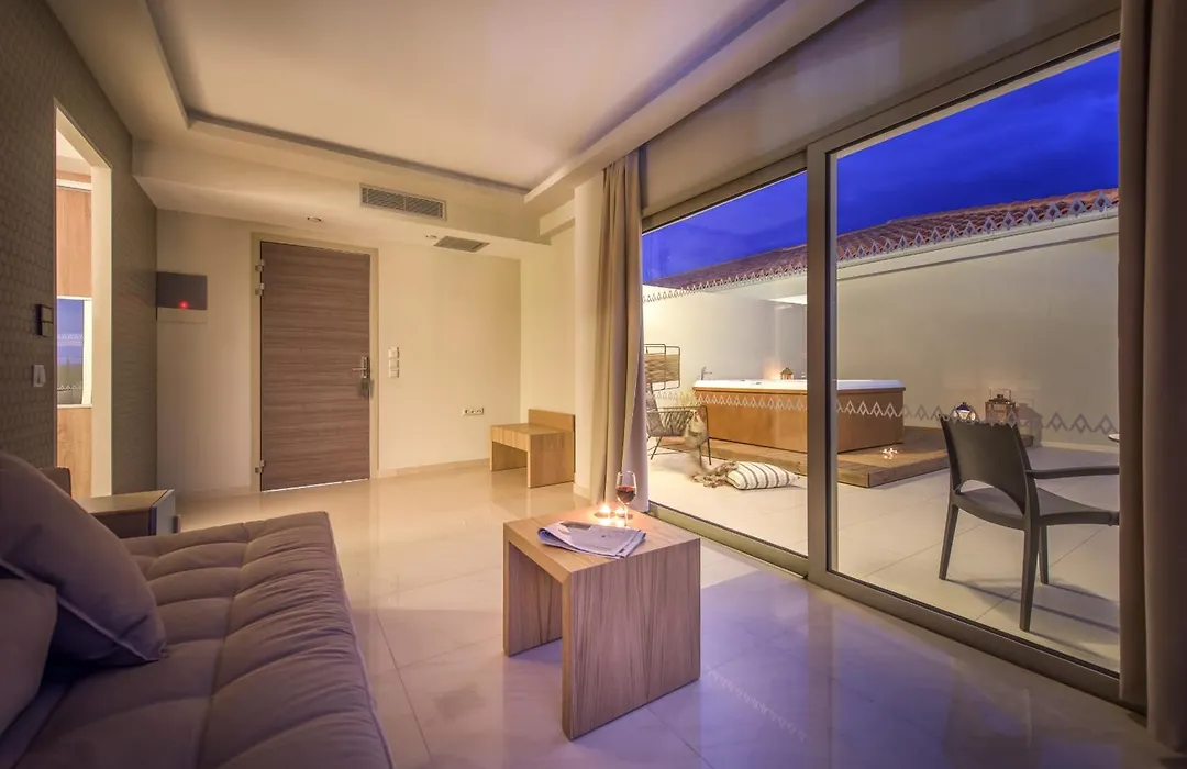 Azure Resort&SPA-1
