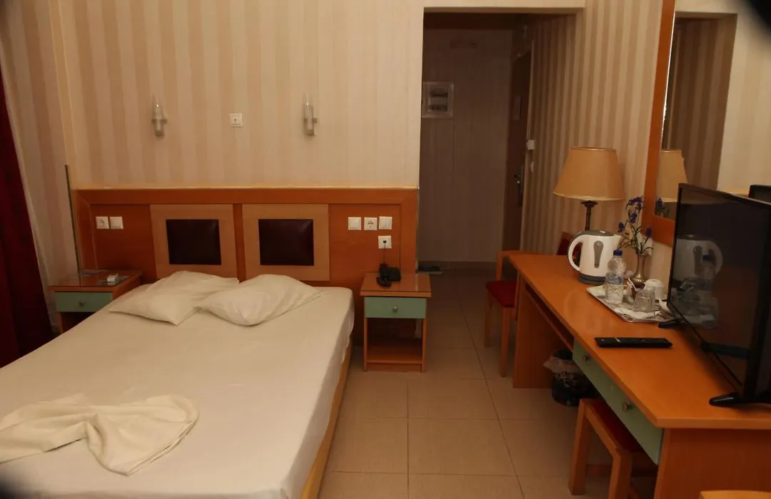 Seaside Hotel-1