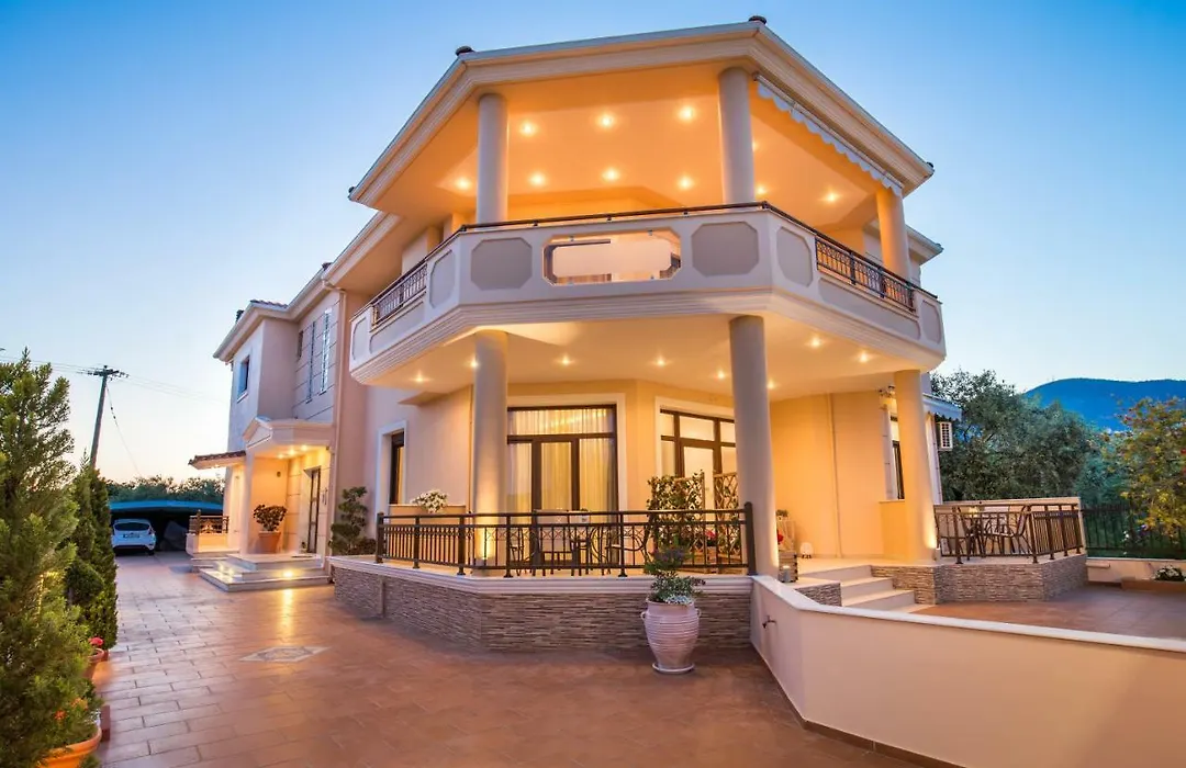 Girene Villa-1