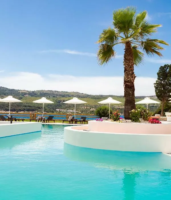Blue Style Resort-1