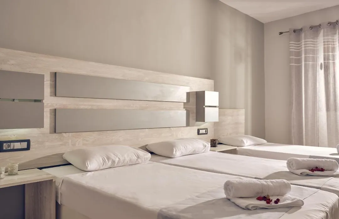 Savvas-Deval Hotel (Adults Only)-1