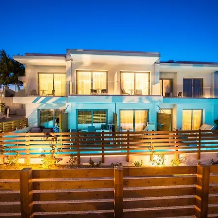 Harmony Crest Resort & Spa Adults Only-3
