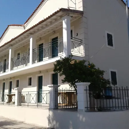 Umbrella Beach Apartments-3