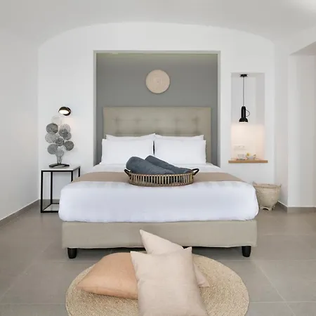 Symphony Suites Santorini-2