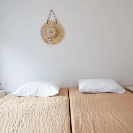Marias Rooms-2