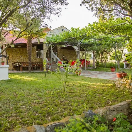 Villa Touzla-2