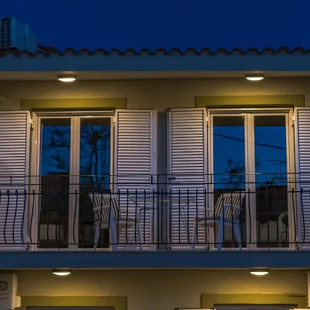 Meraki Apartments-2