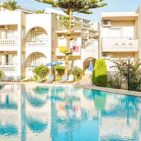 Relax Hotel-3