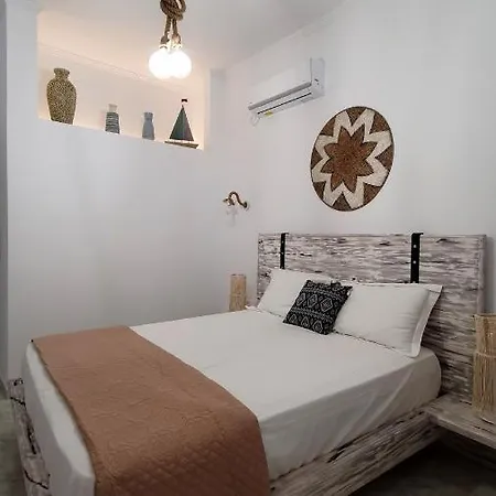 Alexandra'S Boutique House-3