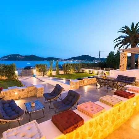 Steleni Seaside Suites-2