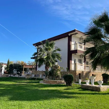 Halkidiki Greek Pride Ηotel And Apartments-3