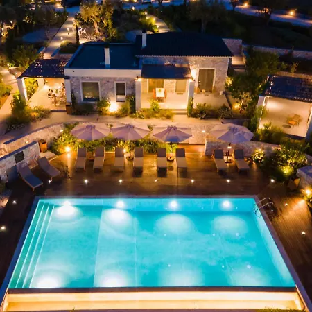 Elies Residences Luxury Apartments-3