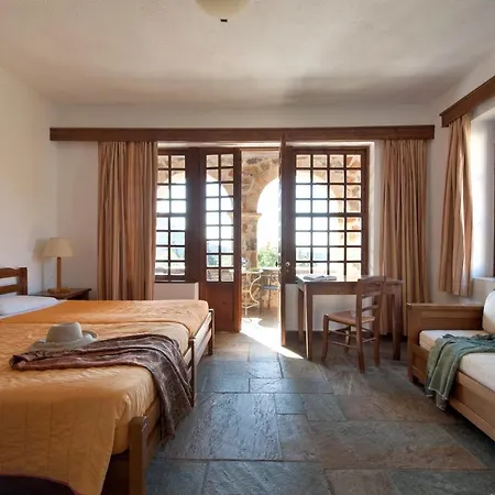 Kalamitsi Hotel-2