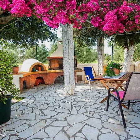 Villa Aelia - A Peaceful And Private Place-3