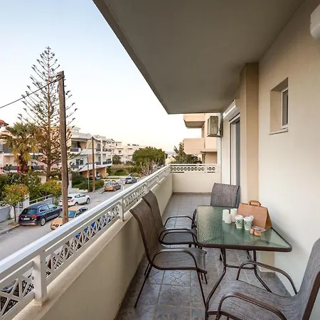 Bon Bonheur Apartments-2