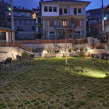 Nuca Guesthouse-3