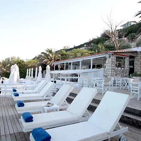 White Suites-3