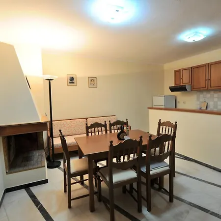 Esperides Beach Hotel Apartments-2