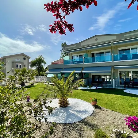 Dream Boutique Apartments-3