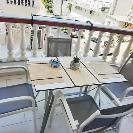 Petros House-2