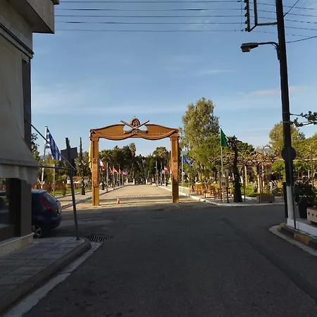 Ρήγας: Όμορφα στο Μεσολόγγι, Διαμέρισμα Β2-3