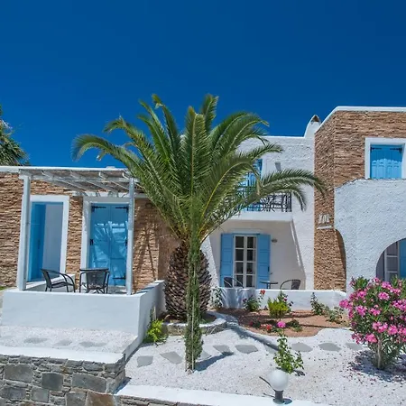Naxos Holidays-2