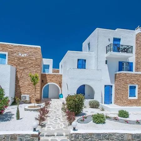 Naxos Holidays-3