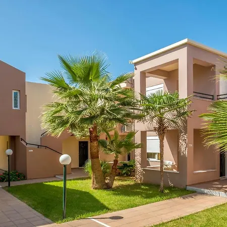 Theos Holidays Apartments-2