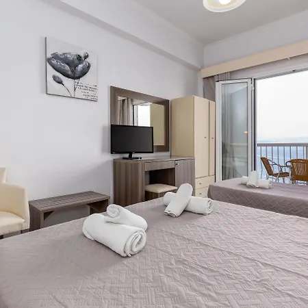 Oasis Hotel-2