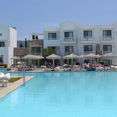 Diamond Deluxe Hotel - Adults Only & Spa-2