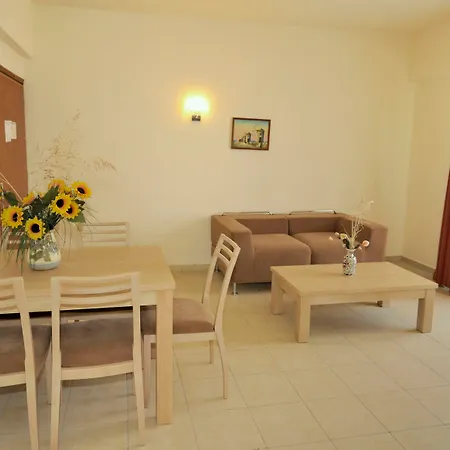 Anita Aparthotel-3